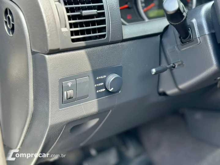 SORENTO 2.5 EX 4X4 16V TURBO INTERCOOLER DIESEL 4P AUTOMÁTIC