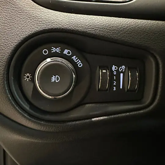 Renegade SAHARA T270 1.3 TB 4x2 Flex Aut