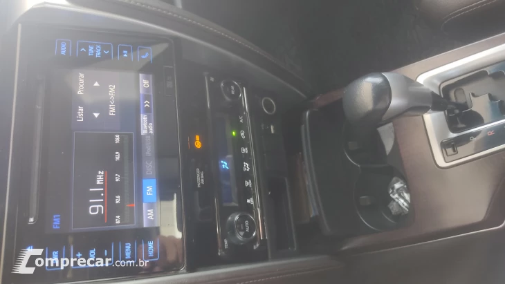 HILUX SW4 2.7 SRV 7 Lugares 4X2 16V