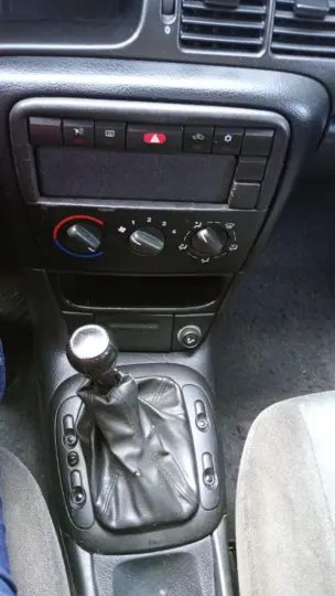 VECTRA 2.2 MPFI GL Milenium 8V