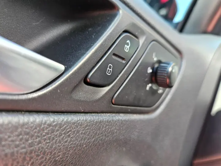 JETTA Highline 2.0 TSI 16V 4p Tiptronic