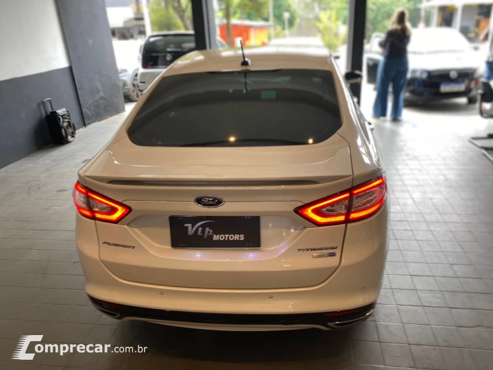 FUSION 2.0 Titanium AWD 16V