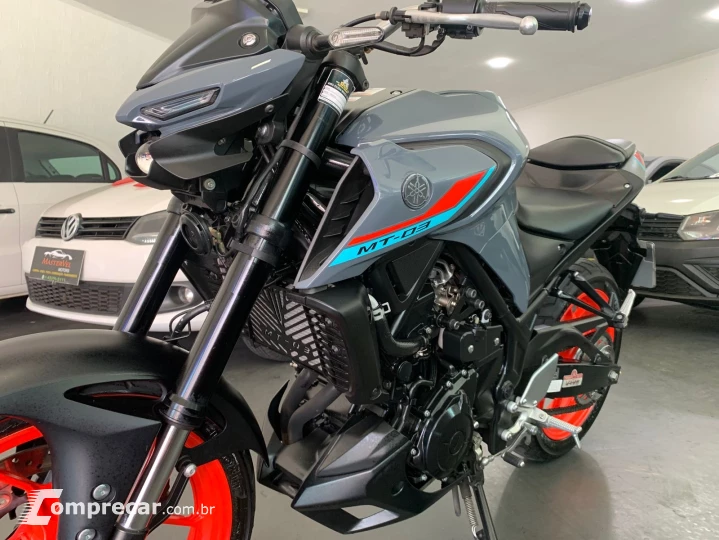 MT-03 ABS STORM FLUO