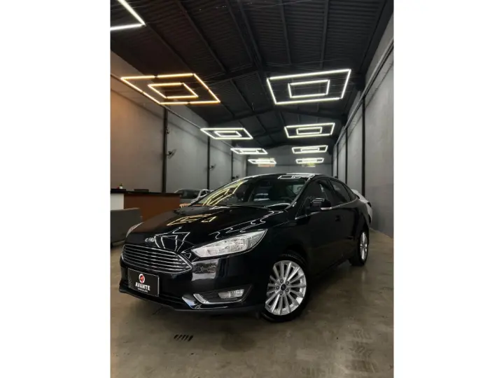 FOCUS 2.0 TITANIUM 16V FLEX 4P POWERSHIFT