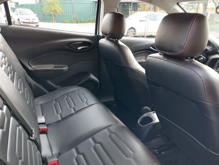 Prisma 1.4 4P LTZ  AUTOMÁTICO