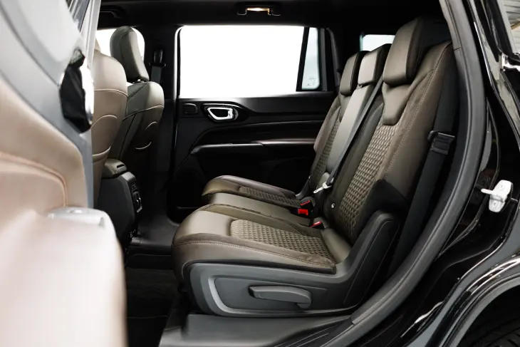 COMMANDER 2.0 Td380 Turbo Overland