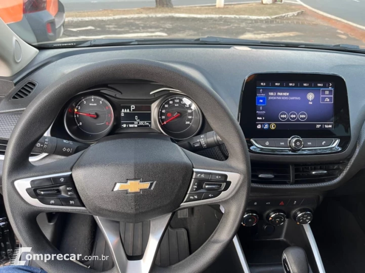 ONIX 1.0 Turbo Plus LT