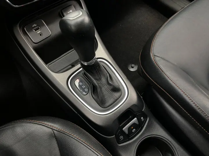 Compass 2.0 16V Flex Longitude Automático