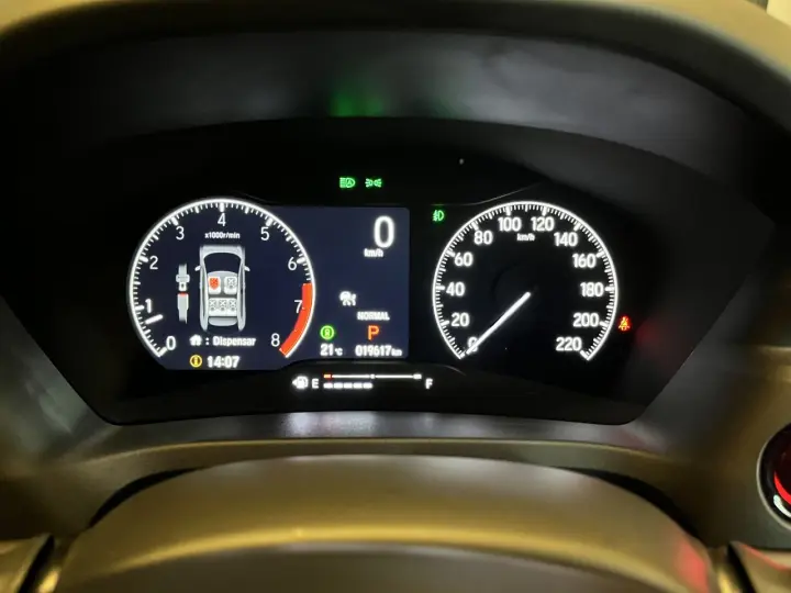 HR-V 1.5 16V 4P FLEX TOURING TURBO AUTOMÁTICO CVT