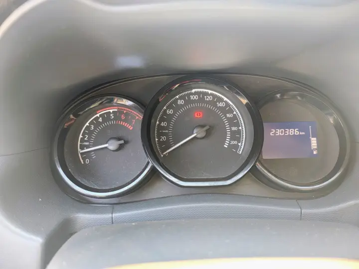 DUSTER Expression 1.6 Hi-Flex 16V Mec.