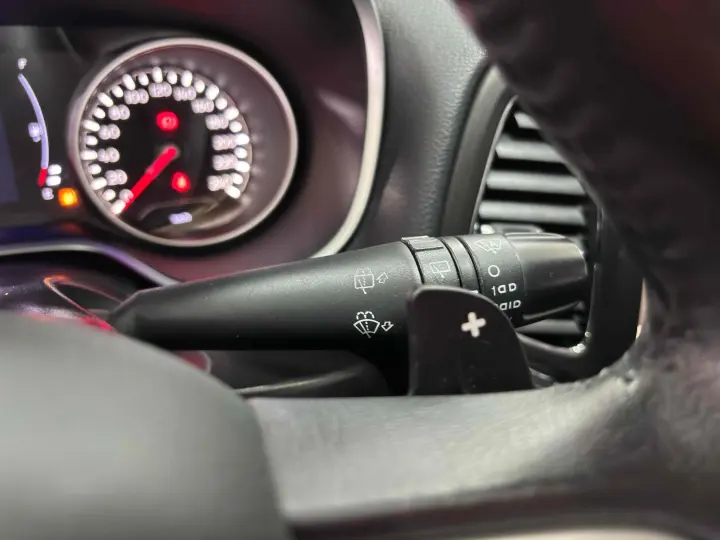 COMPASS 2.0 16V FLEX LONGITUDE AUTOMÁTICO