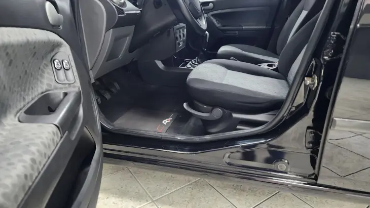 Fiesta SE 1.6 8V Flex 5p