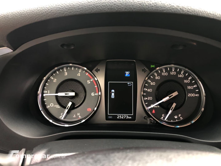 Hilux 2.8 D-4D Turbo Diesel Cd Srv 4X4 Automático