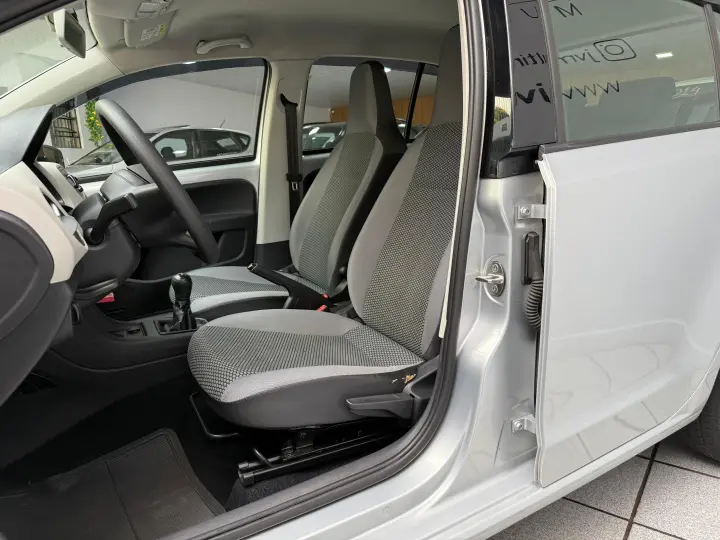 UP 1.0 TSI Move UP 12V