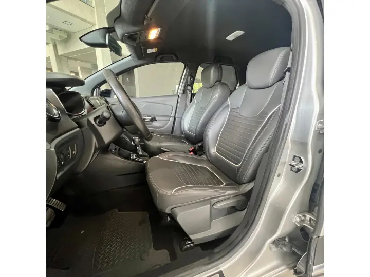 CAPTUR 2.0 16V HI-FLEX INTENSE AUTOMÁTICO