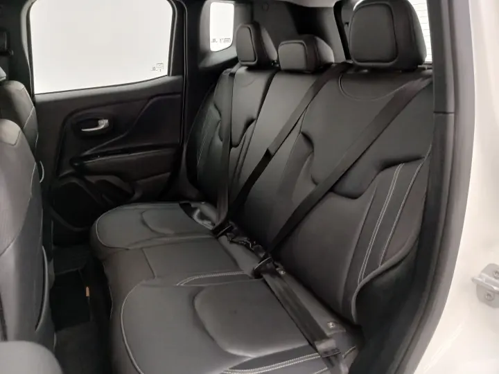 RENEGADE 1.3 T270 TURBO FLEX LONGITUDE AT6