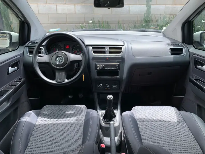 FOX 1.0 MI 8V FLEX 4P MANUAL