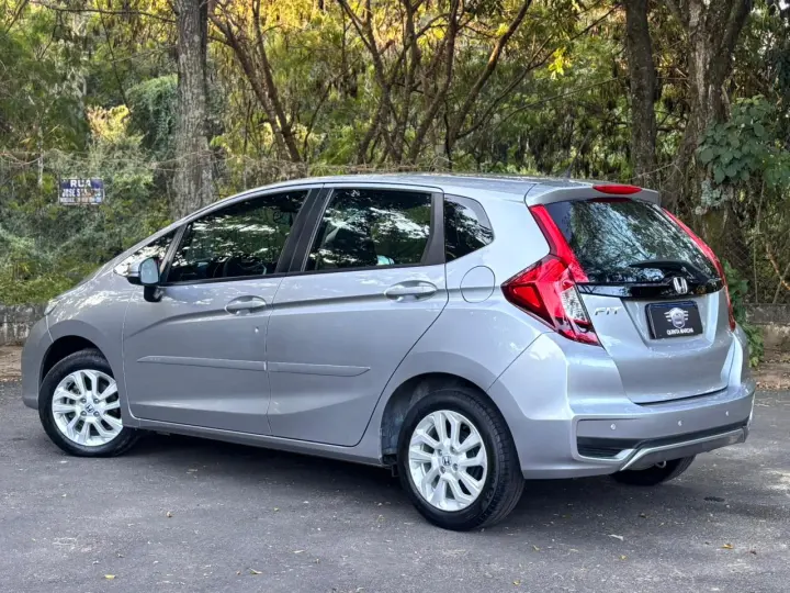 Fit 1.5 16v LX CVT (Flex)