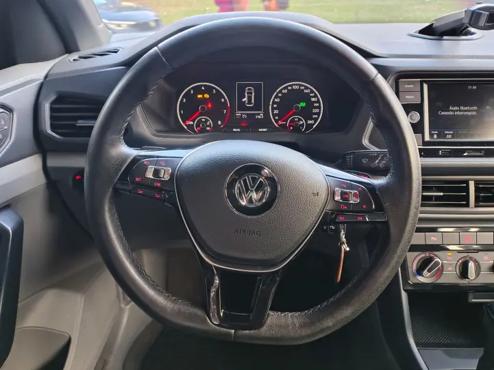 VOLKSWAGEN T-CROSS 1.0 200 TSI TOTAL AUTOMÁTICO