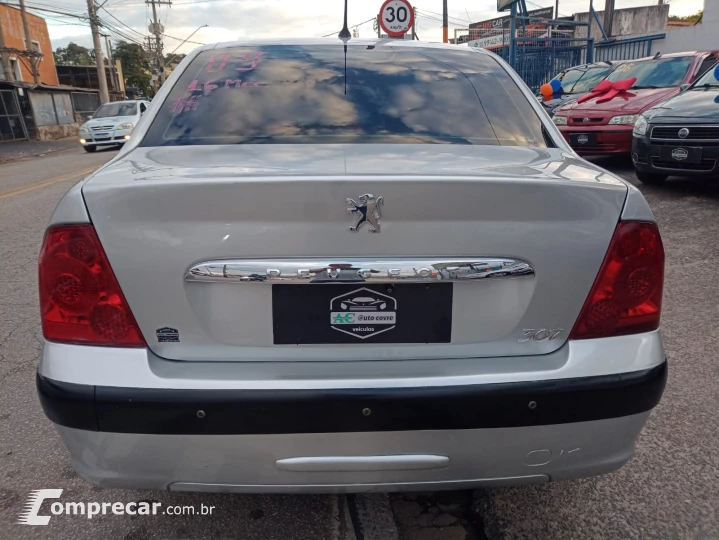 307 1.6 Presence Sedan 16V