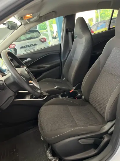 ONIX 1.0 Turbo Plus LT