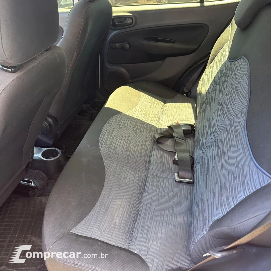 UNO 1.0 EVO Attractive 8V