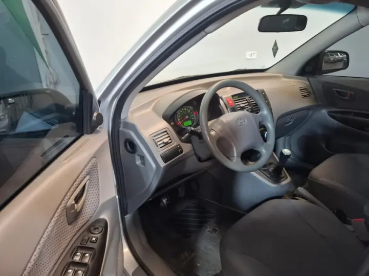 TUCSON 2.0 MPFI GL 16V 2WD