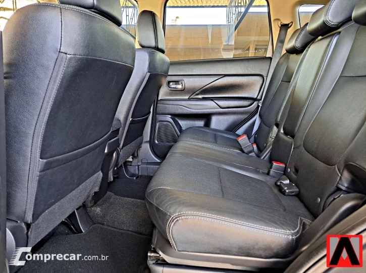 OUTLANDER 2.0 Comfort 16V