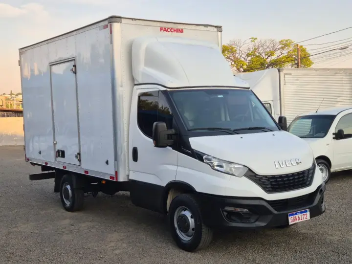 Daily 35-150 CABINE SIMPLES DIESEL