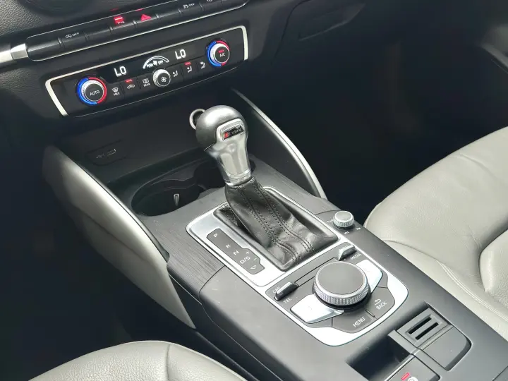 A3 1.4 TFSI GASOLINA SPORTBACK PRESTIGE PLUS S-TRONIC