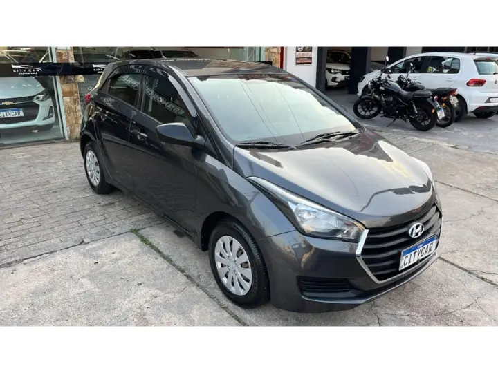 HB20S 1.0 COMFORT PLUS 12V FLEX 4P MANUAL