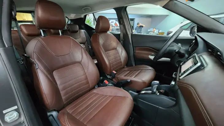 KICKS SL 1.6 16V FlexStar 5p Aut.