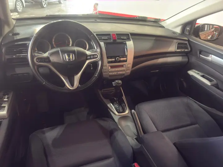 CITY 1.5 EX Sedan 16V