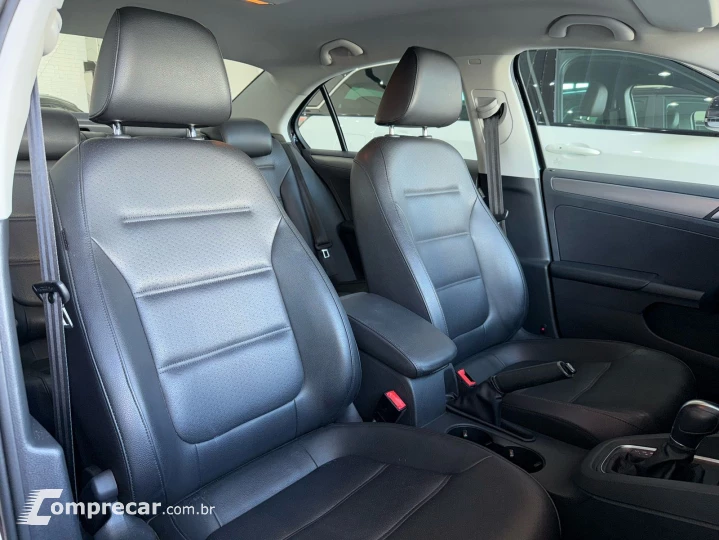 JETTA 1.4 16V TSI Comfortline