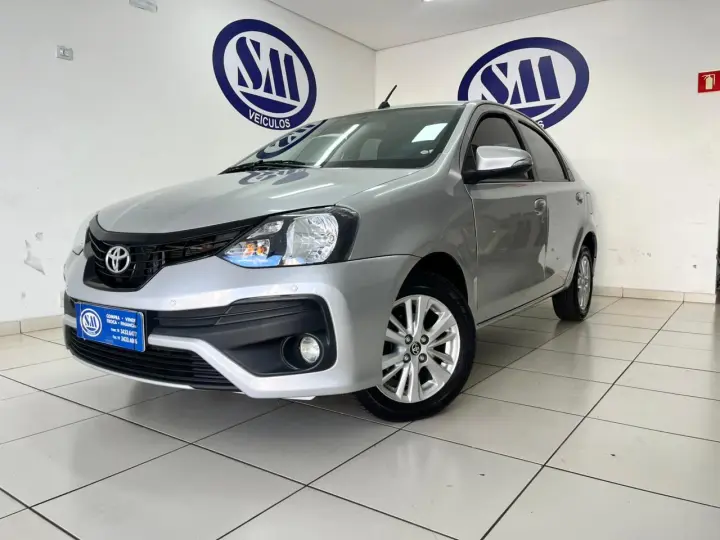 Etios Sedan 1.5 16V 4P FLEX X PLUS AUTOMÁTICO