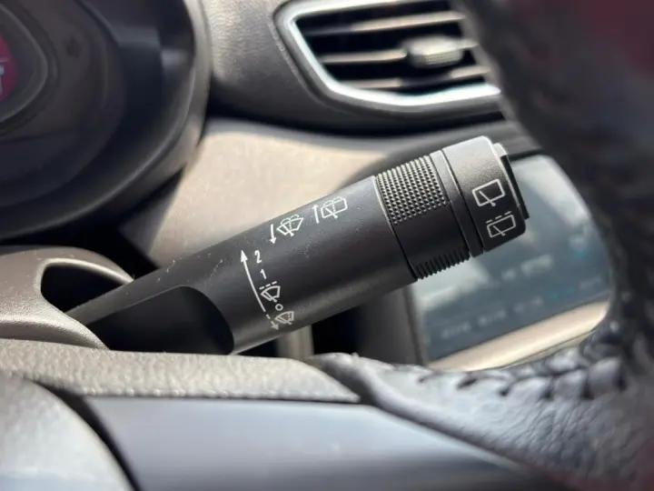 ONIX 1.4 MPFI LTZ 8V FLEX 4P MANUAL