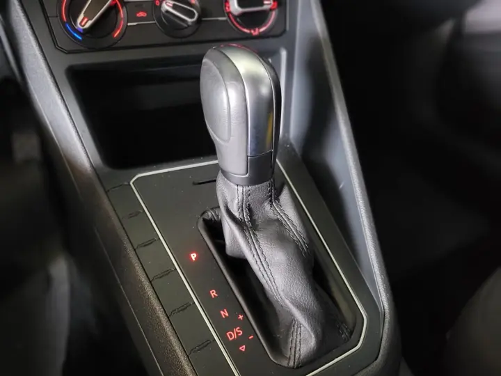 Nivus Comfortline 1.0 200 TSI Flex Aut.