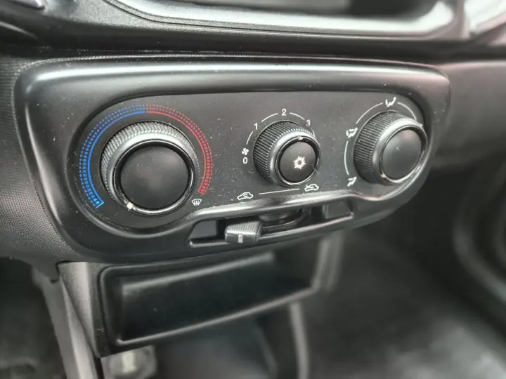 Strada 1.4 FLEX ENDURANCE CABNE SIMPLES