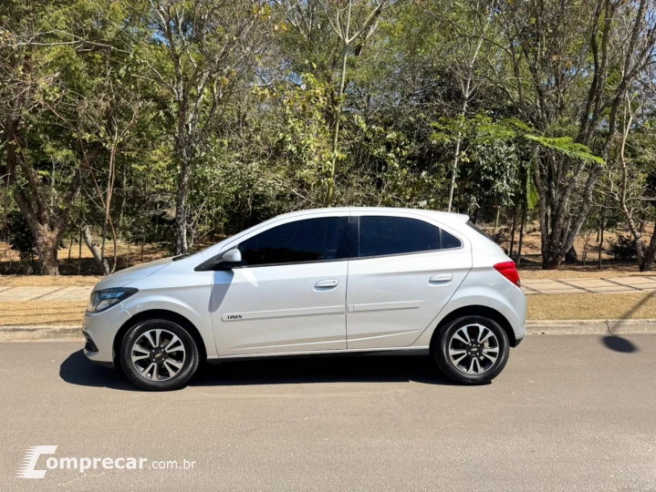 ONIX 1.4 MPFI LTZ 8V