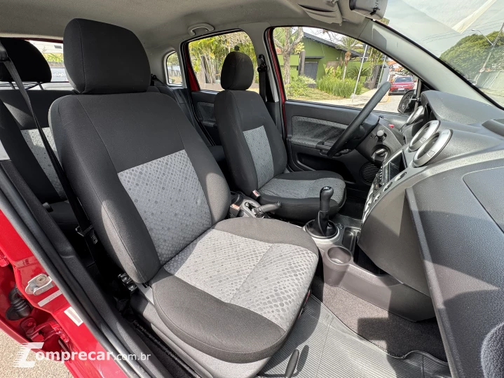 FIESTA 1.6 Rocam SE 8V