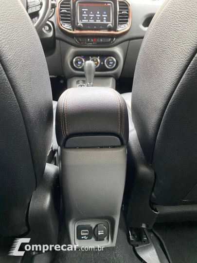 TORO 2.0 16V Turbo Volcano 4WD AT9