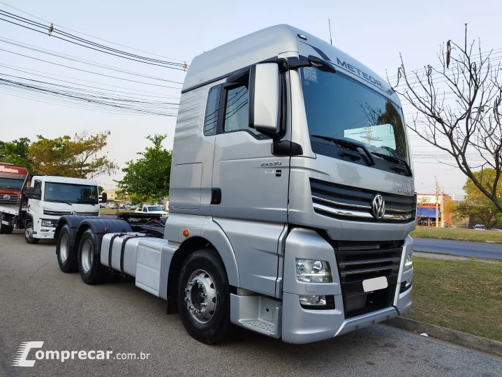 Meteor 29.530 6x4 + Kit caçamba