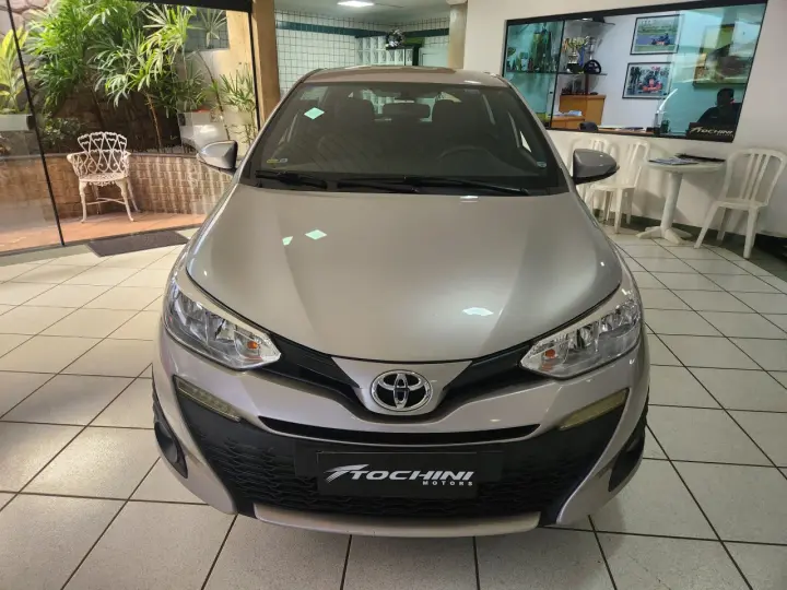 Yaris Hatch 1.3 16V 4P FLEX XL MULTIDRIVE AUTOMÁTICO CVT