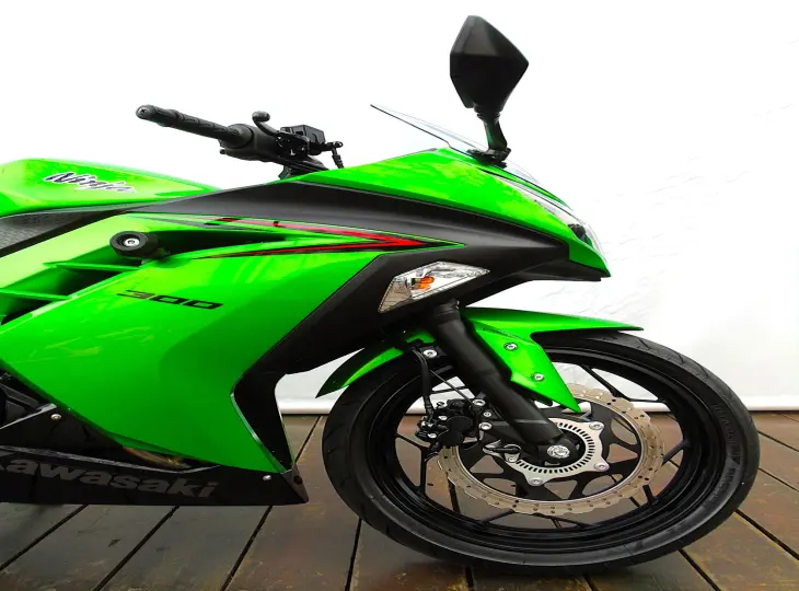 KAWASAKI NINJA 300 ABS