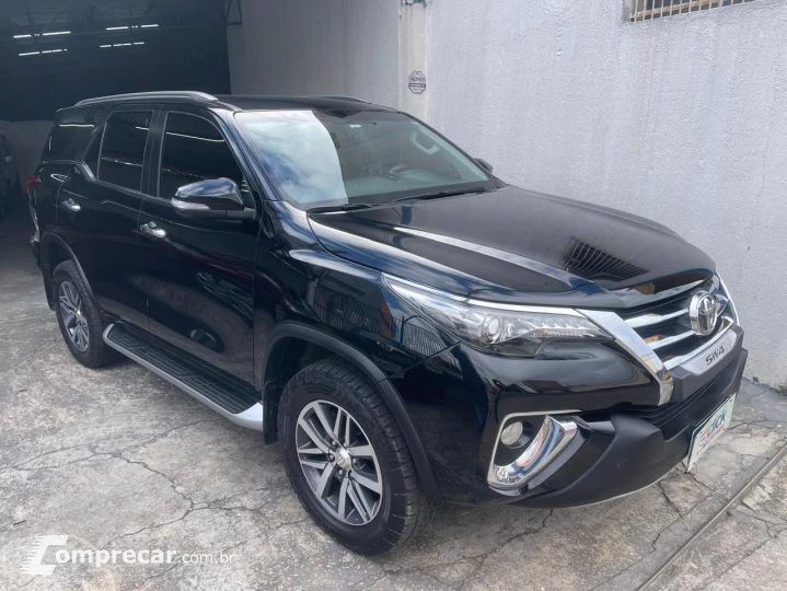 HILUX SW4 2.8 SRX 4X4 7 Lugares 16V Turbo Intercooler