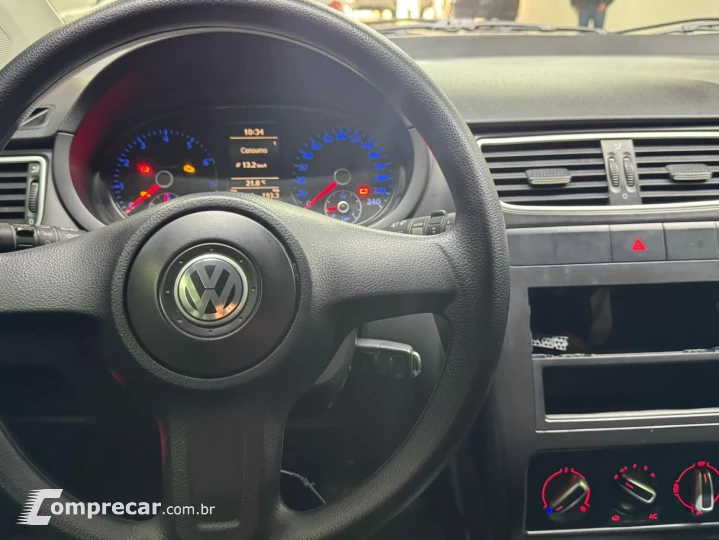 FOX 1.6 MI 8V 4P MANUAL