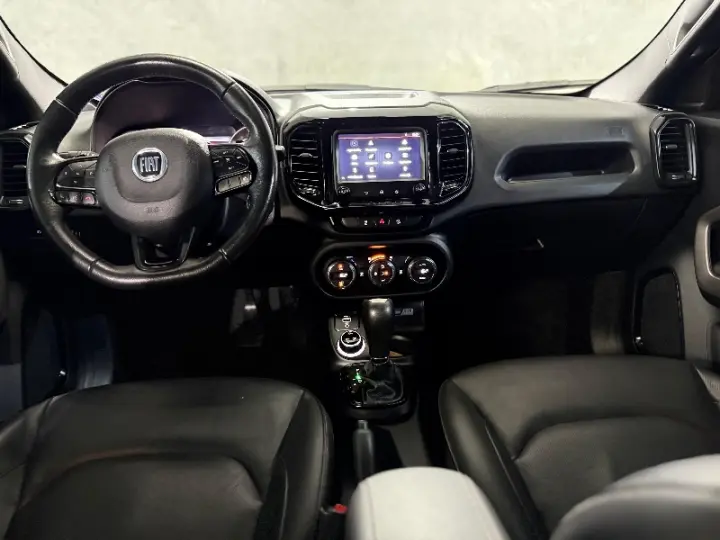 TORO 2.0 16V Turbo Ultra 4WD