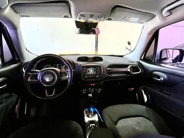 RENEGADE - 1.8 16V LONGITUDE 4P AUTOMÁTICO