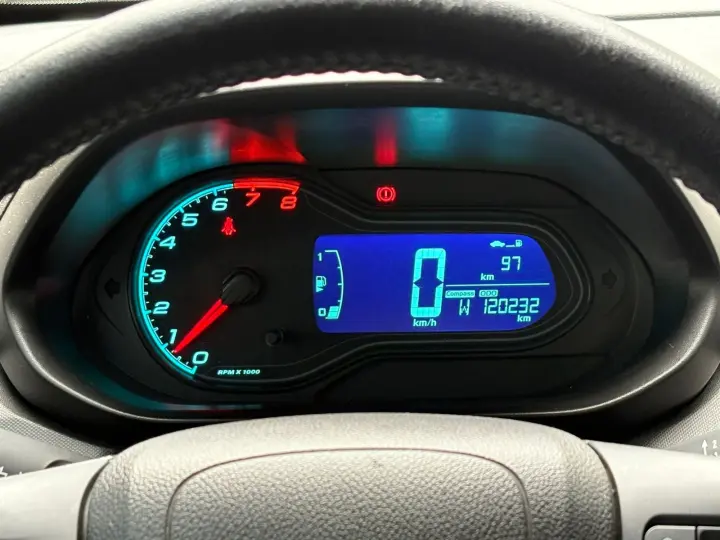 ONIX 1.4 MPFI LTZ 8V