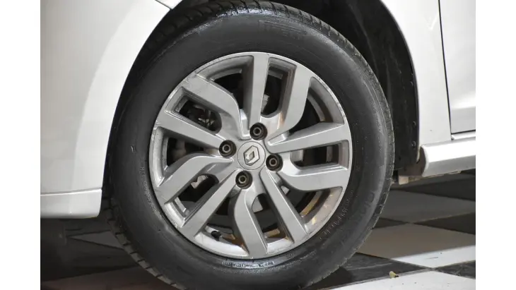 SANDERO - 1.0 12V SCE GT LINE MANUAL